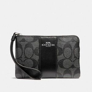 Coach Corner Zip Wristlet In Signature Canvas